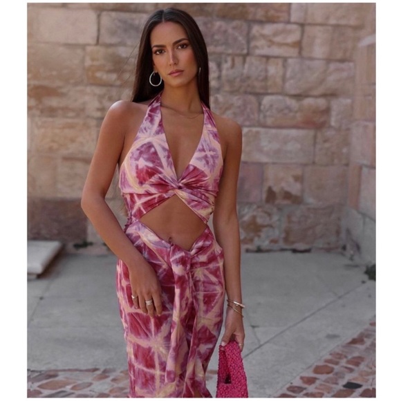 Zara Bloggers favorite pink tie dye cutout dress - Picture 2 of 8